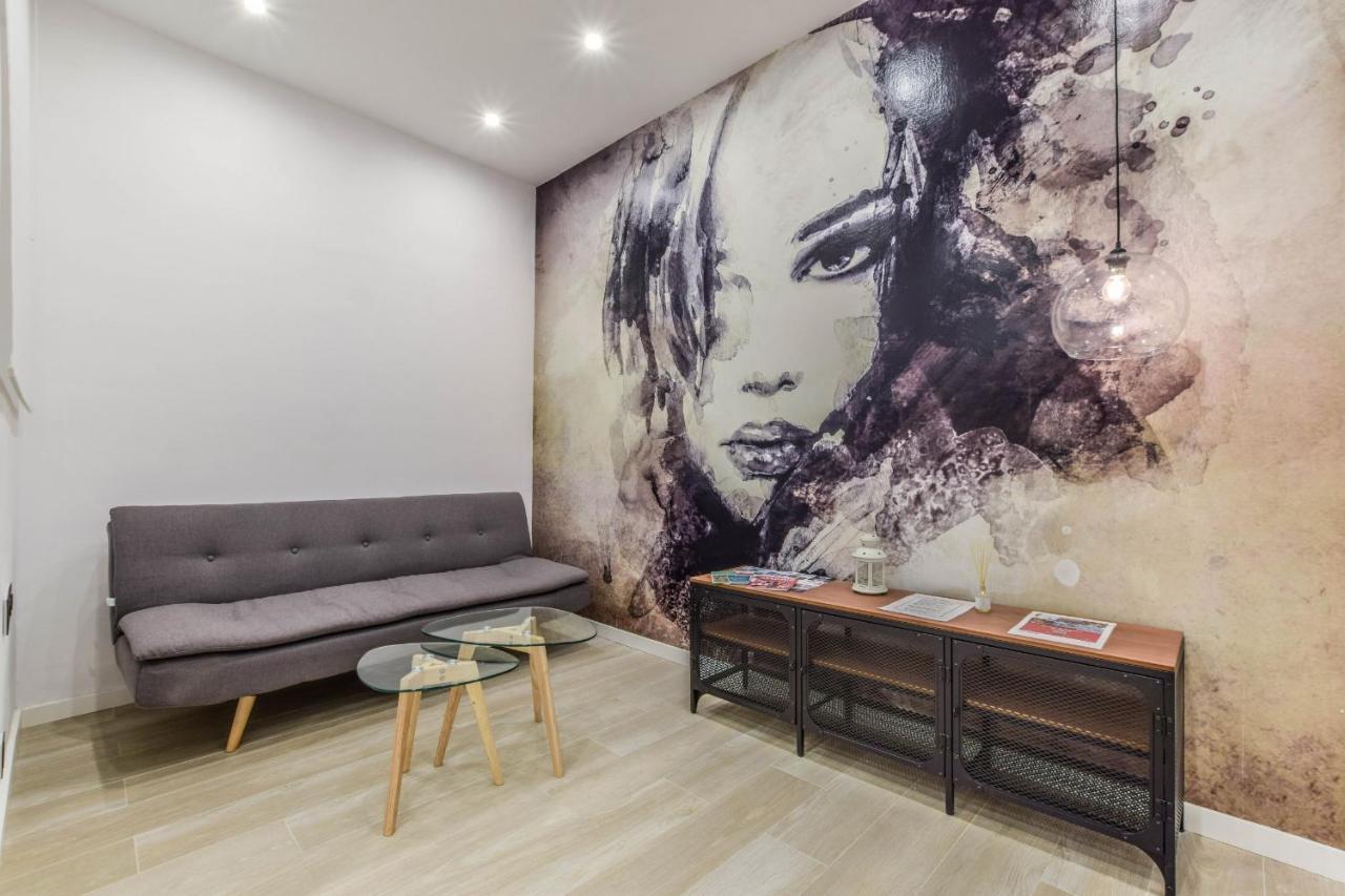 Pequeno Apartamento Reformado En El Centro Alquiler Temporal — Photos 1